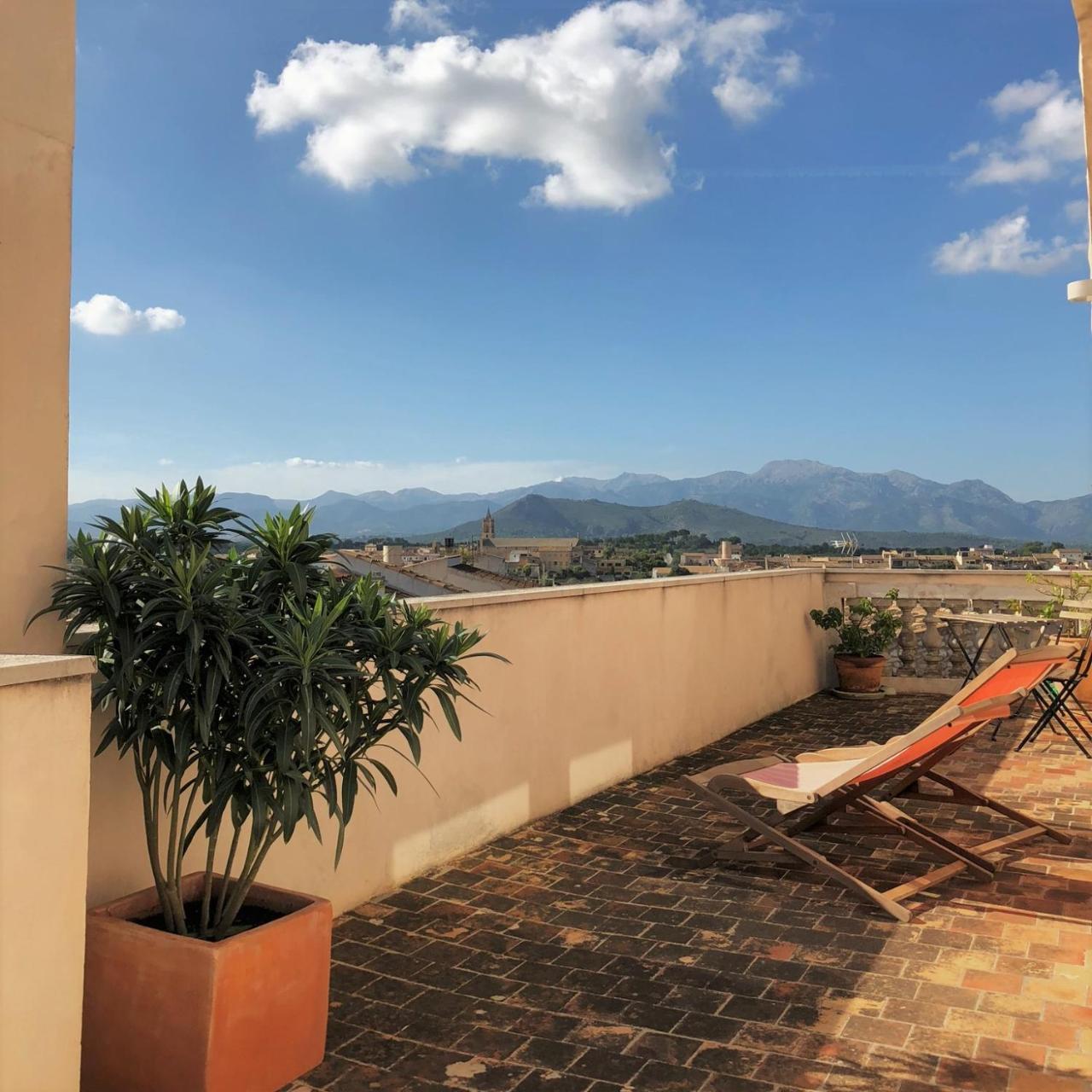 Vista De La Vila - Turismo De Interior. Llubi Exterior photo